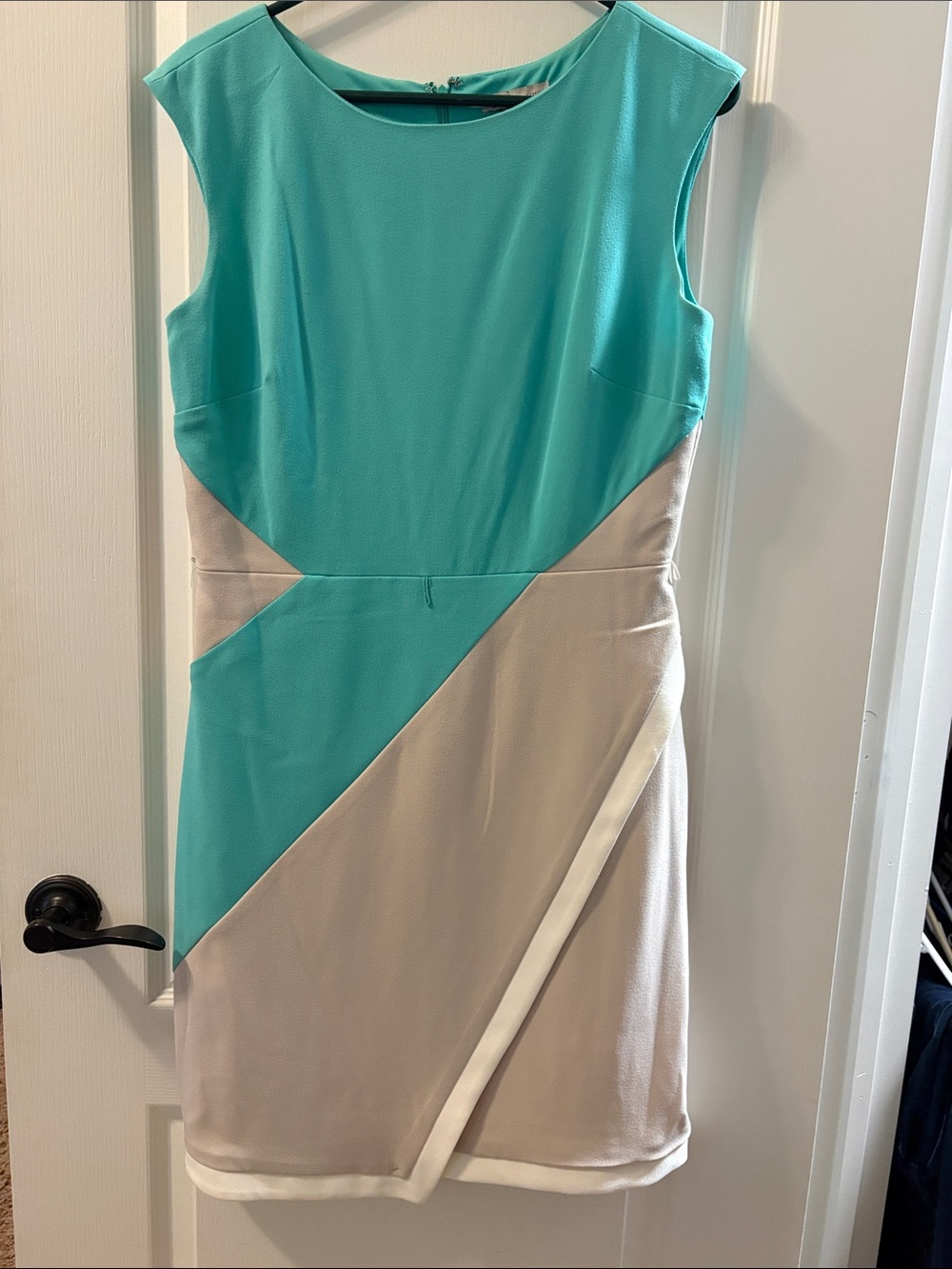 Sleeveless Aqua and Cream Colorblock Sheath Dress